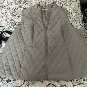 Grey plus size vest